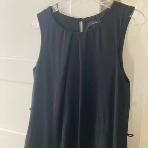 Black dress, no wear signs